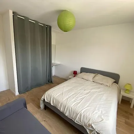 Prázdninový dům Avec Piscine Proche D'uzes Belvézet